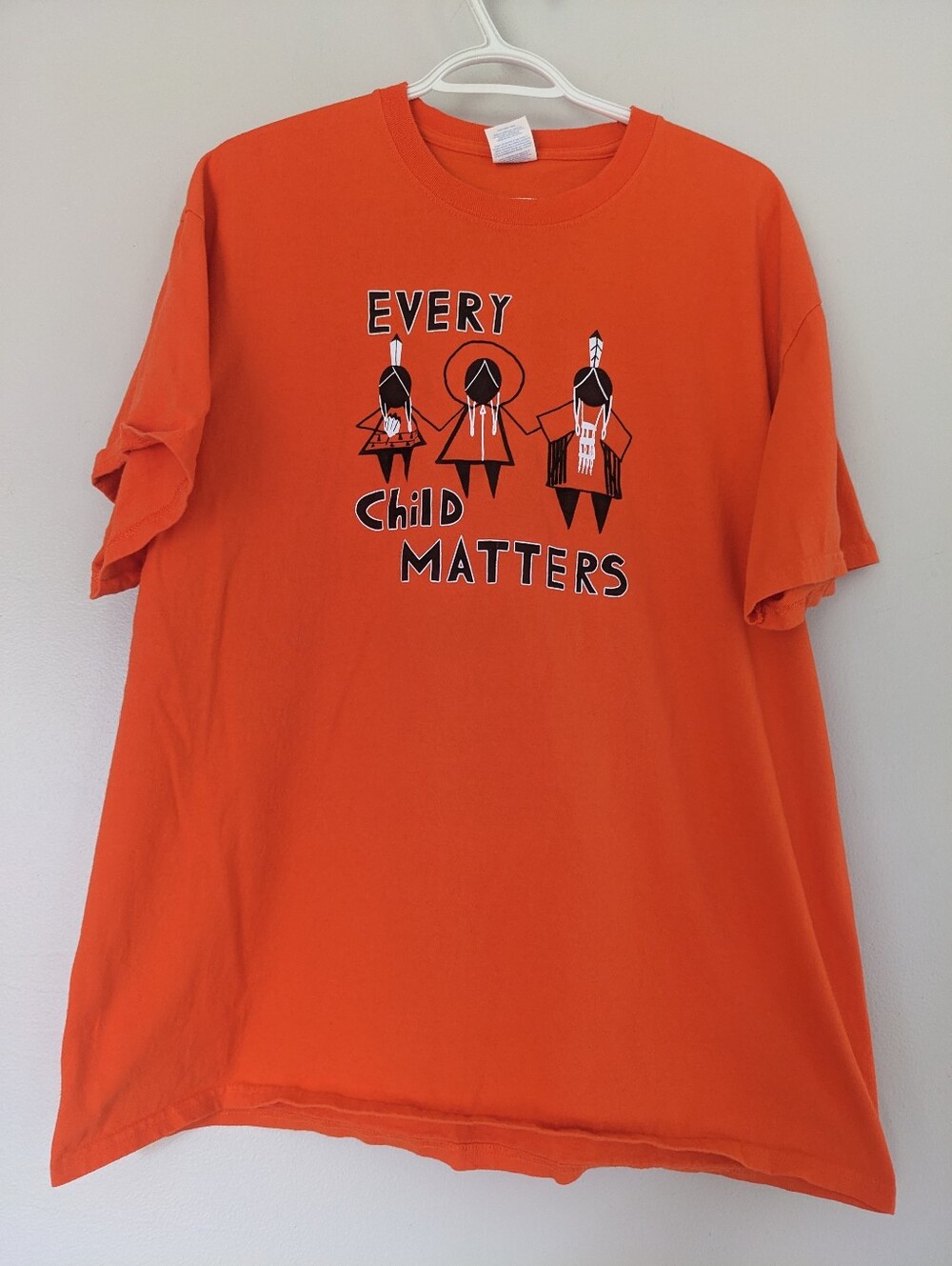 Port & Company Tee Shirt Mens XL Orange Black Every Child Matters Indegiounous